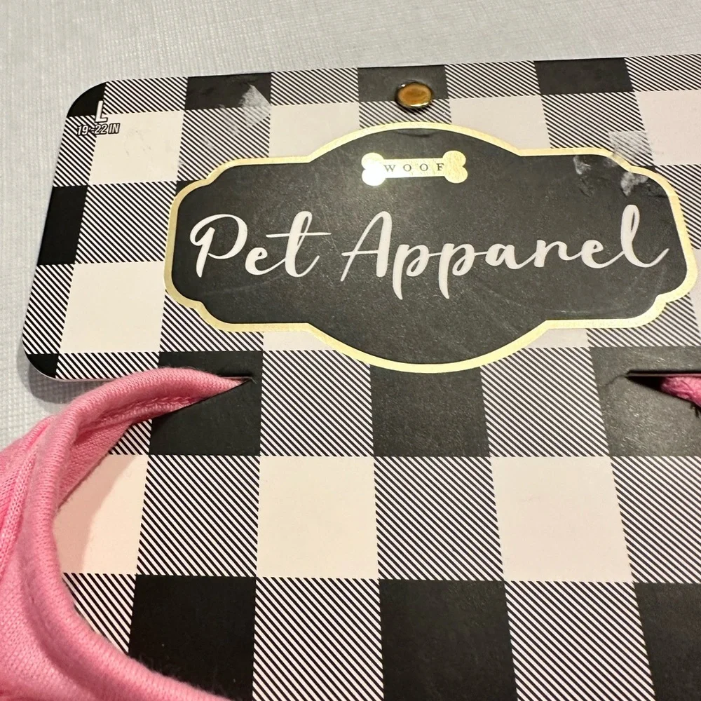NWT WOOF Pet Apparel Pink and Red Valentines XOXO Dress. Size L